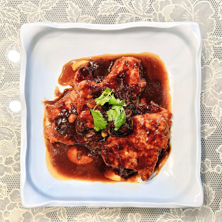 Grilled Pork Chop With Green Onion 3Pcs