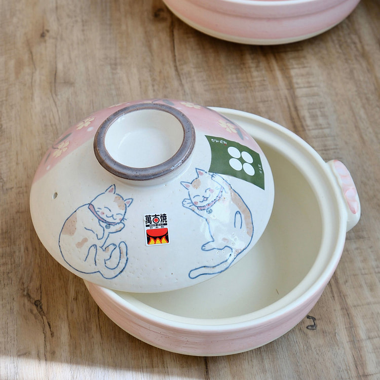 Banko ware Pink Kitty 2.3L Donabe (Gift Box) 1 count