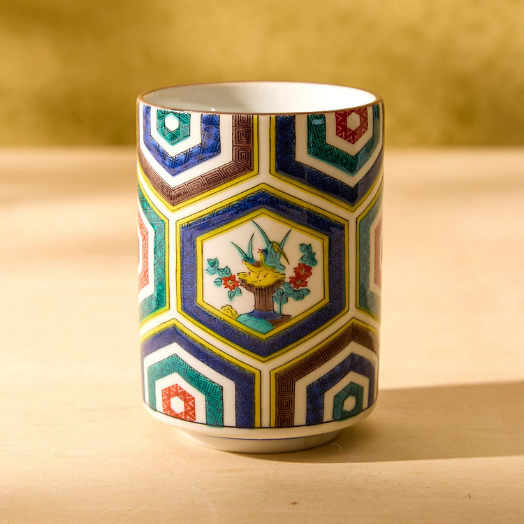 九谷烧菊光茶杯