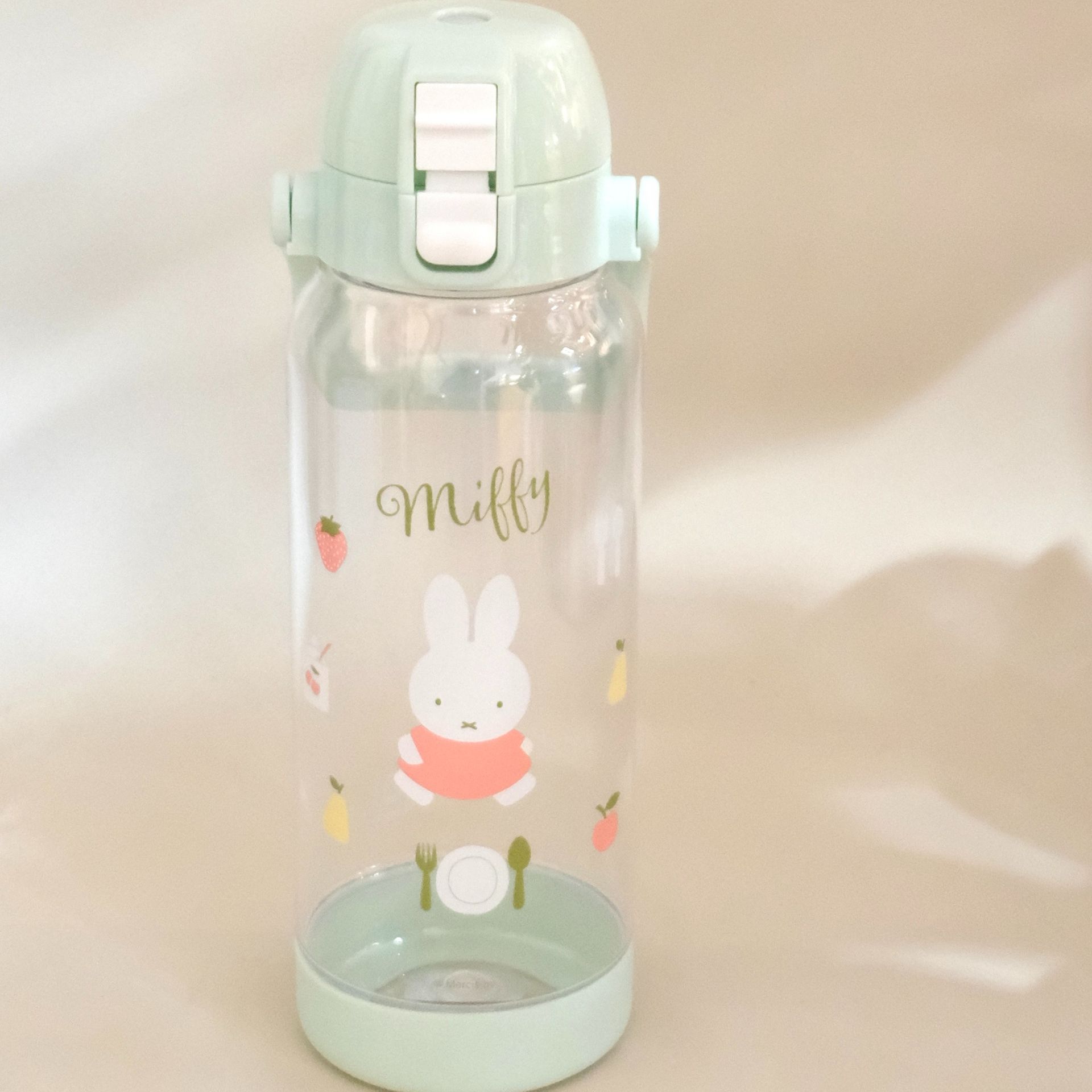 Get Japan Skater Kids 1000ml water Bottle (Gift Box) Miffy