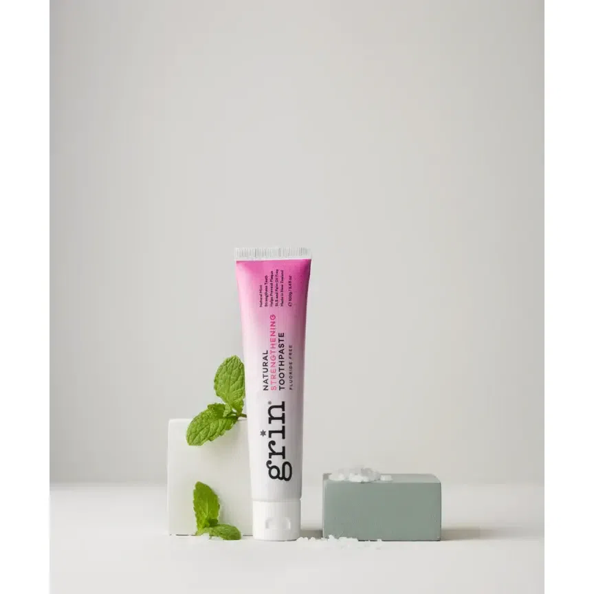 grin 100% Natural Strengthening Toothpaste 3.53 oz