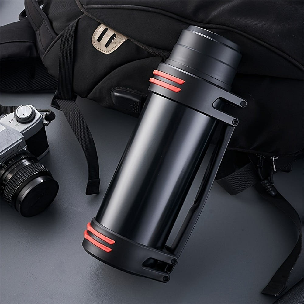 2L stainless steel vacuum insulated bottle 67.6 fl.oz