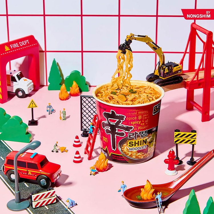 Nongshim Shin Ramen KPop Demon Hunters 3- - 530g 1 box
