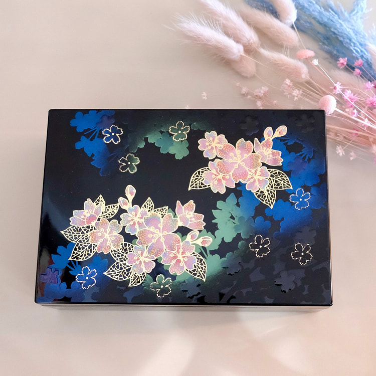 Japan Yamanaka Black Box(Gift Box) Blue sakura