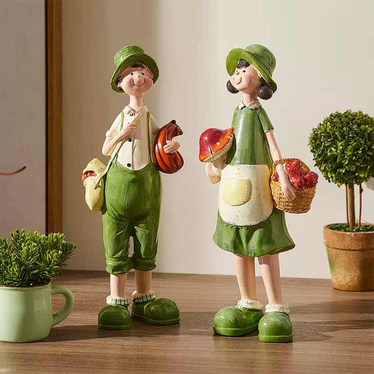 Creative Ornament | Retro Pastoral Couple 1 each