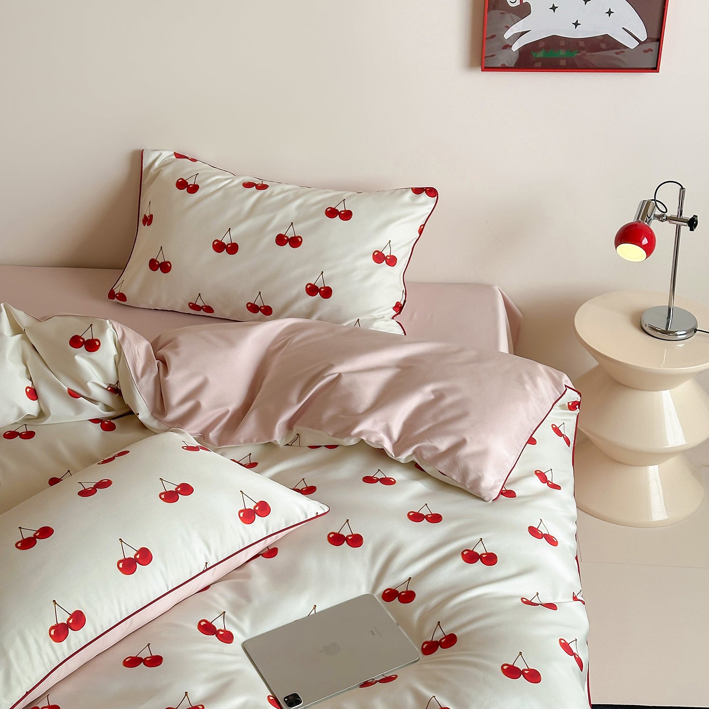 Cherry Bliss Bedding Set(Fitted) White-Queen 2000 g