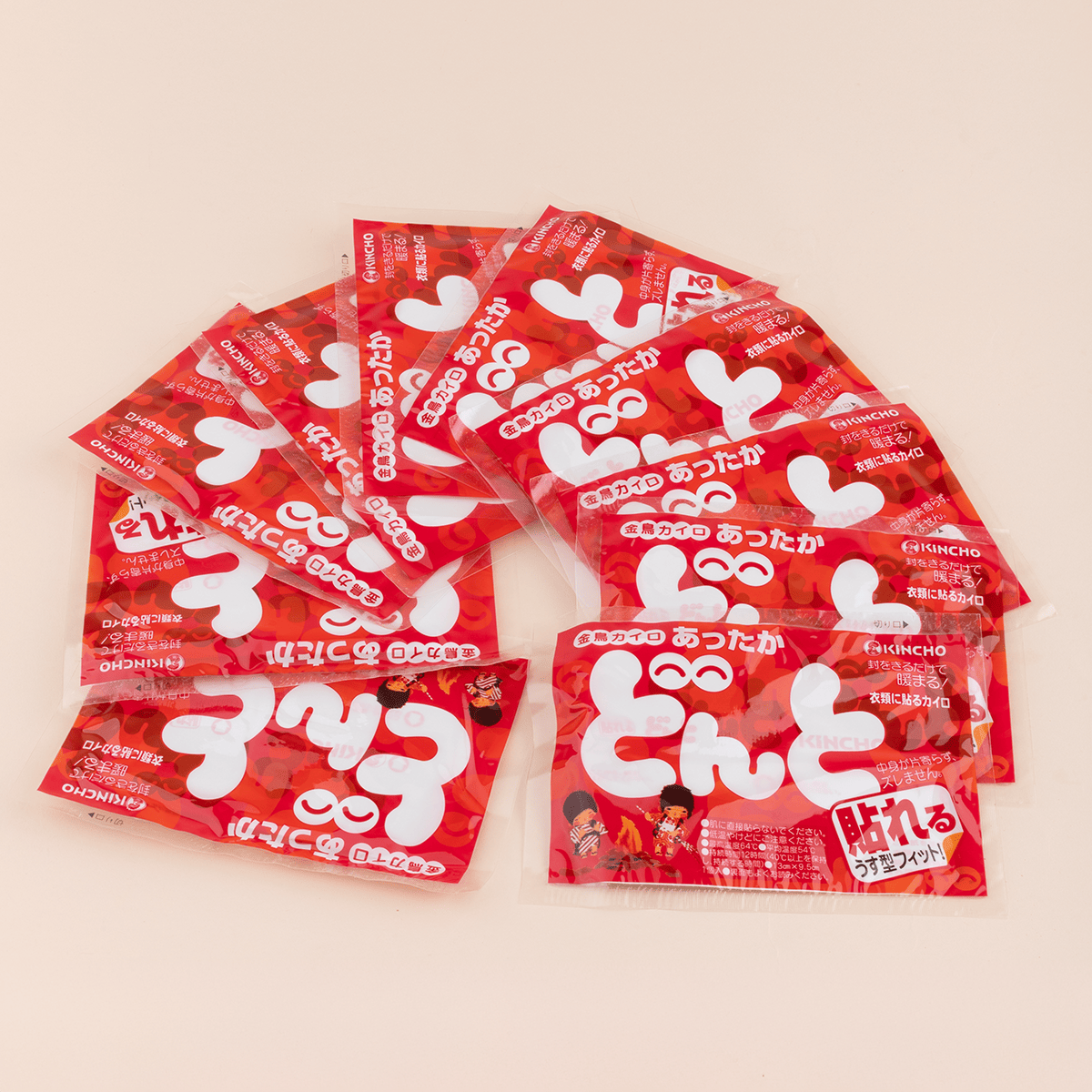 キンチョー 貼れる どんと 使い捨てカイロ 薄型フィット 1 個 - Weee!