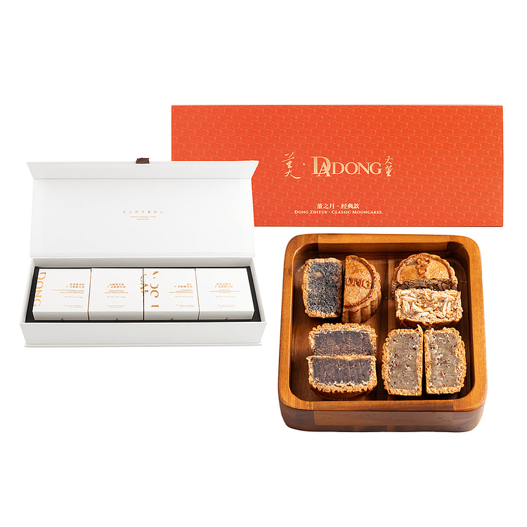 DONG ZHIYUE • CLASSIC MOONCAKES 240 g