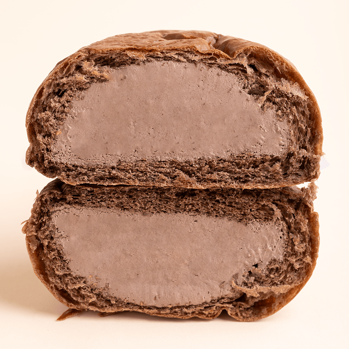 Swelly Chocolate Cream Bread 128 グラム - Weee!
