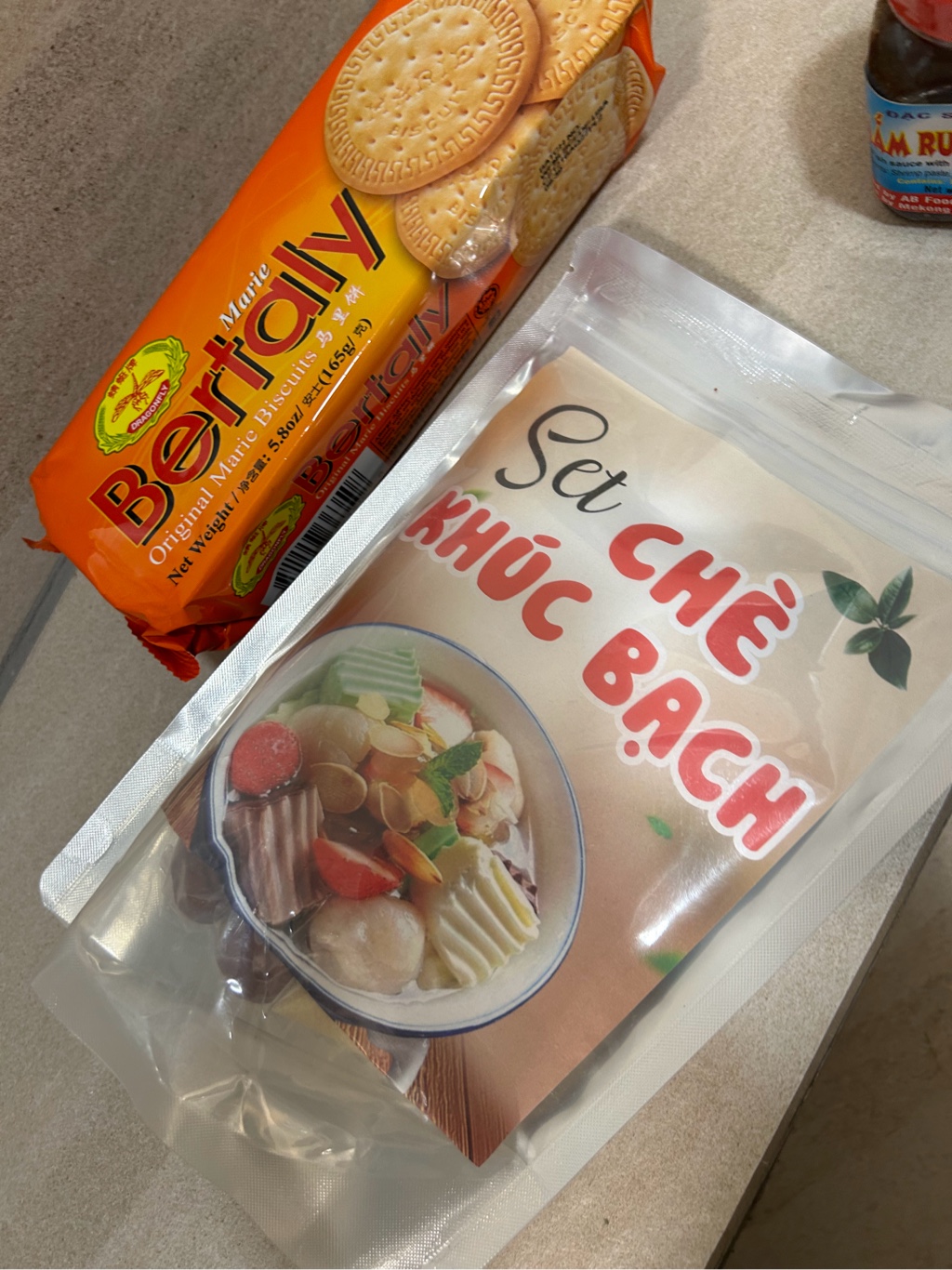 ◇marie 出品◇ Get Dragonfly Bertaly Marie Biscuits 165 g Delivered | Weee! Asian