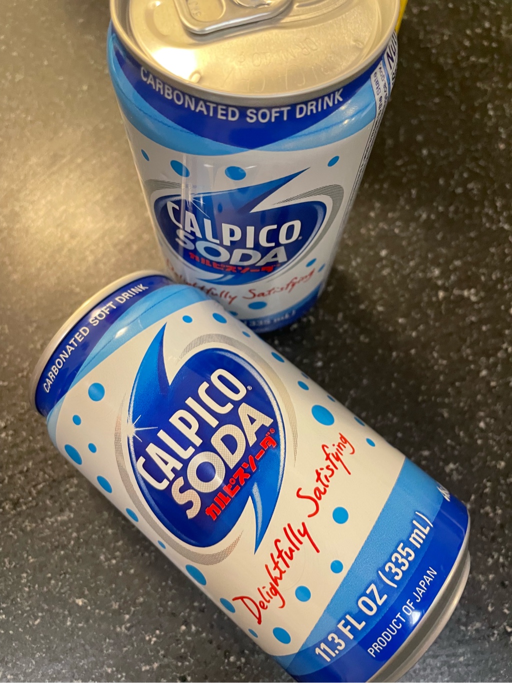 カルピスソーダ 缶 11.3 fl.oz - Weee!