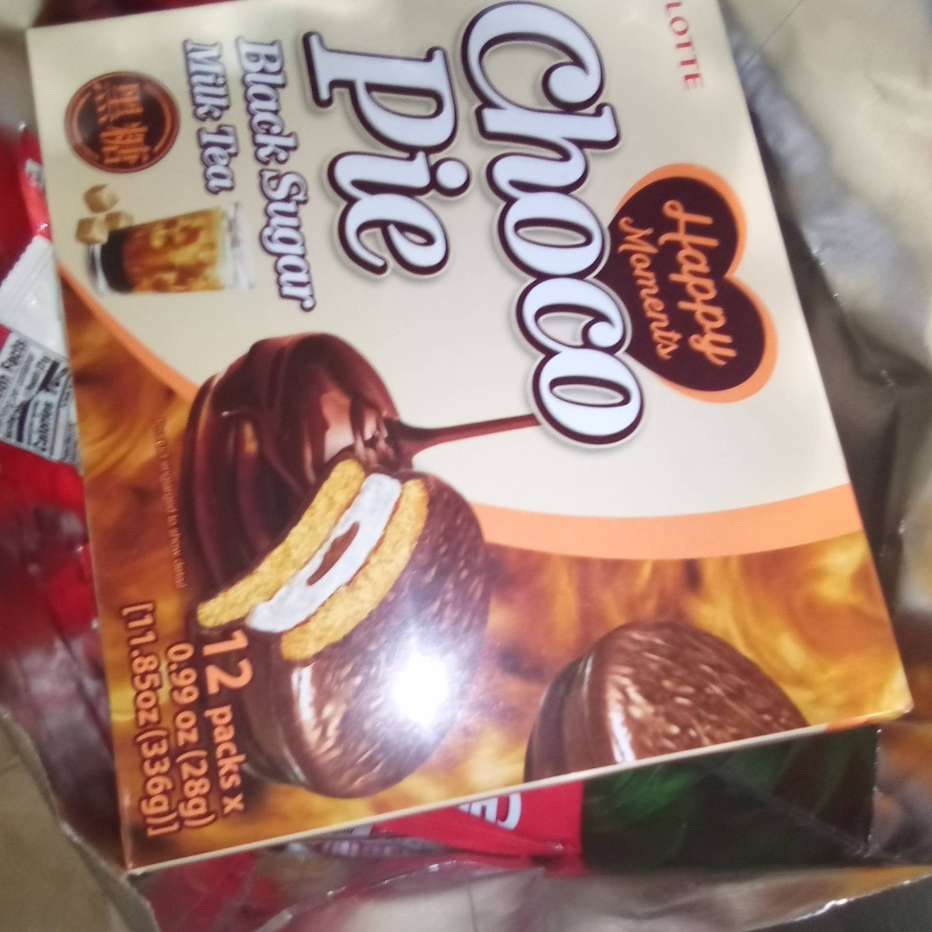 Get Lotte Chocopie, Black Sugar Milk Tea Flavor 12pk Delivered