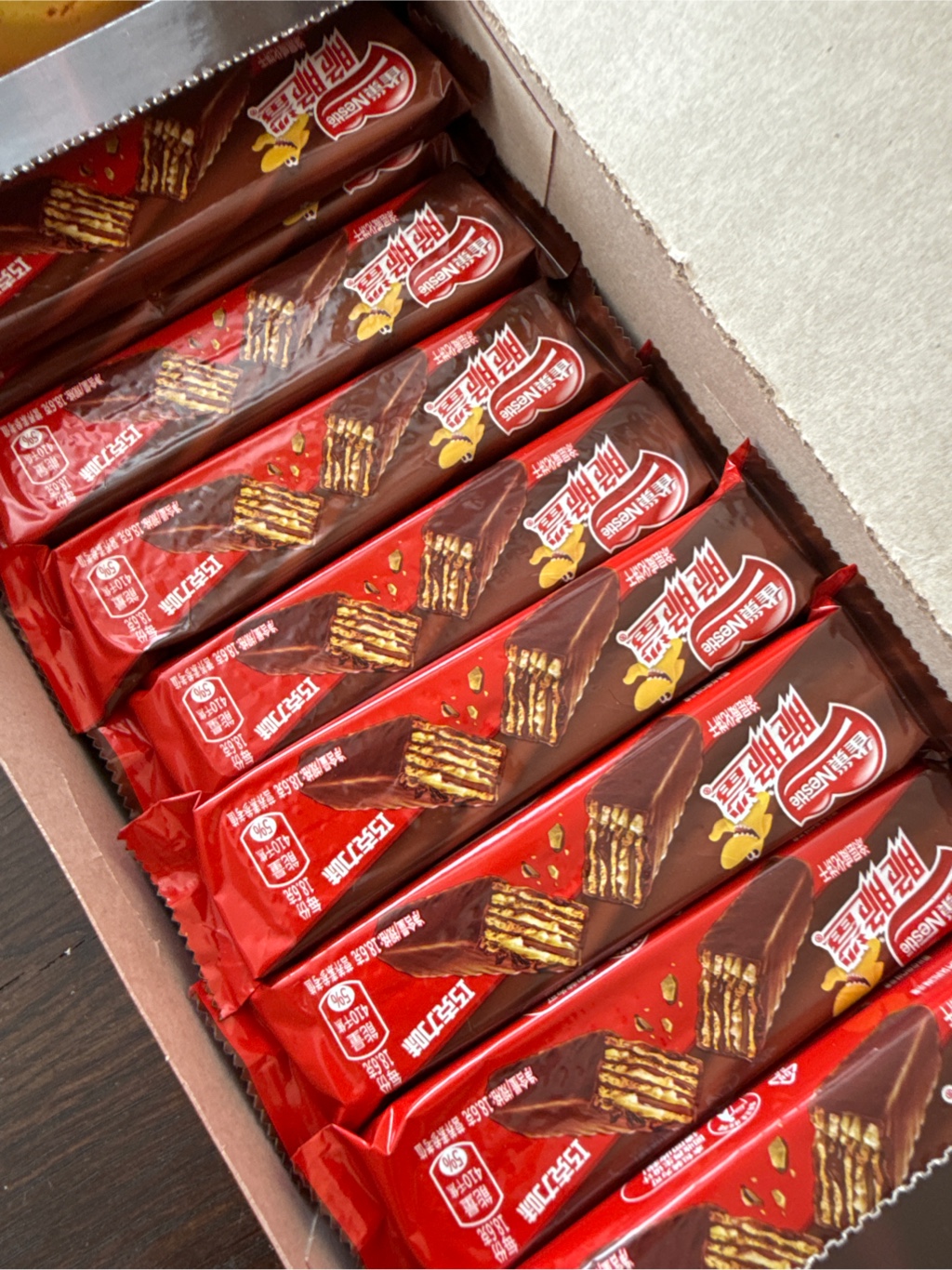 Nestle チョコレートウェーハ スティック 32枚入 - Weee!