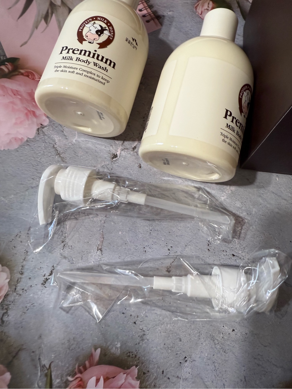 Get Somang Premium Milk Body Special Set Delivered | Weee! Asian