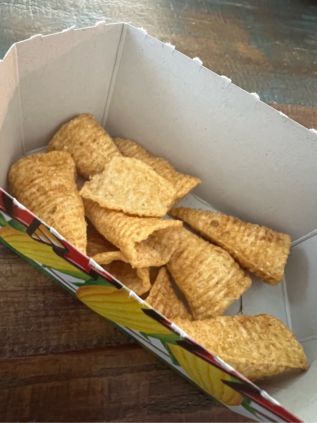 ハウス とんがりコーン とうもろこし味 68 グラム - Weee!