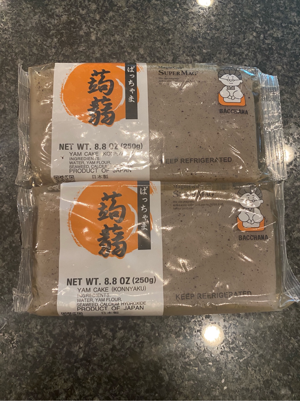 ばっちゃま 板 こんにゃく 黒 - Weee!