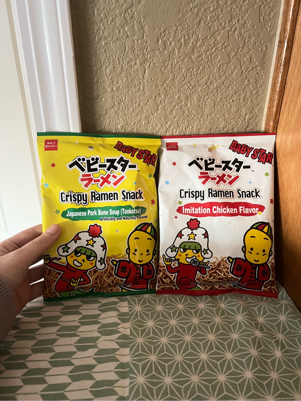 ベビースター ラーメンスナック とんこつ味 70 グラム - Weee!