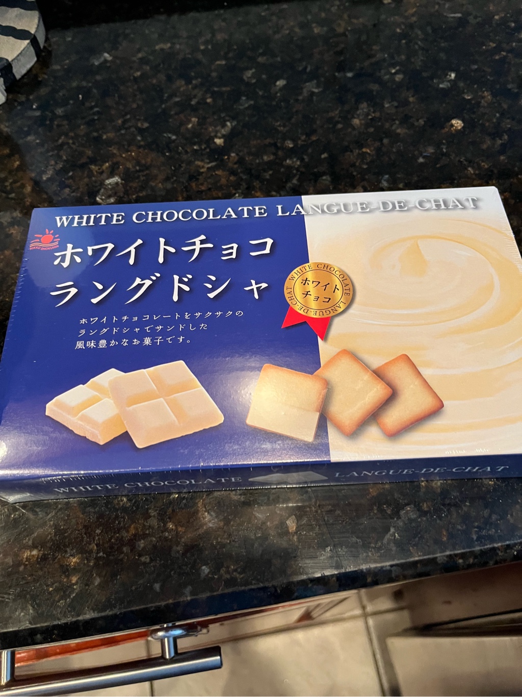 ホワイトチョコラングドシャ 15枚入 4.76 オンス - Weee!