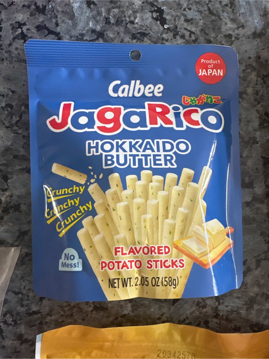 カルビー - Calbee じゃがりこ バターソルト味 12個入り カルビー じゃがりこ 北海道バター味 - Weee!