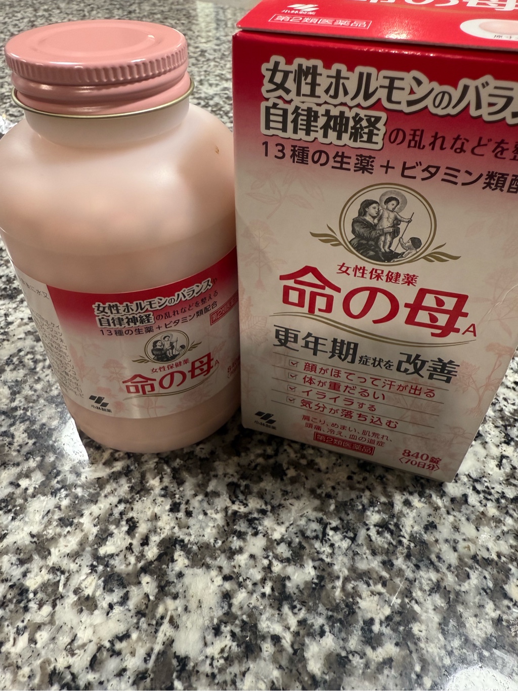 小林製薬 日本小林製薬 マザーオブライフ 女性の健康管理 更年期障害の改善とコンディショニング 840錠 新包装