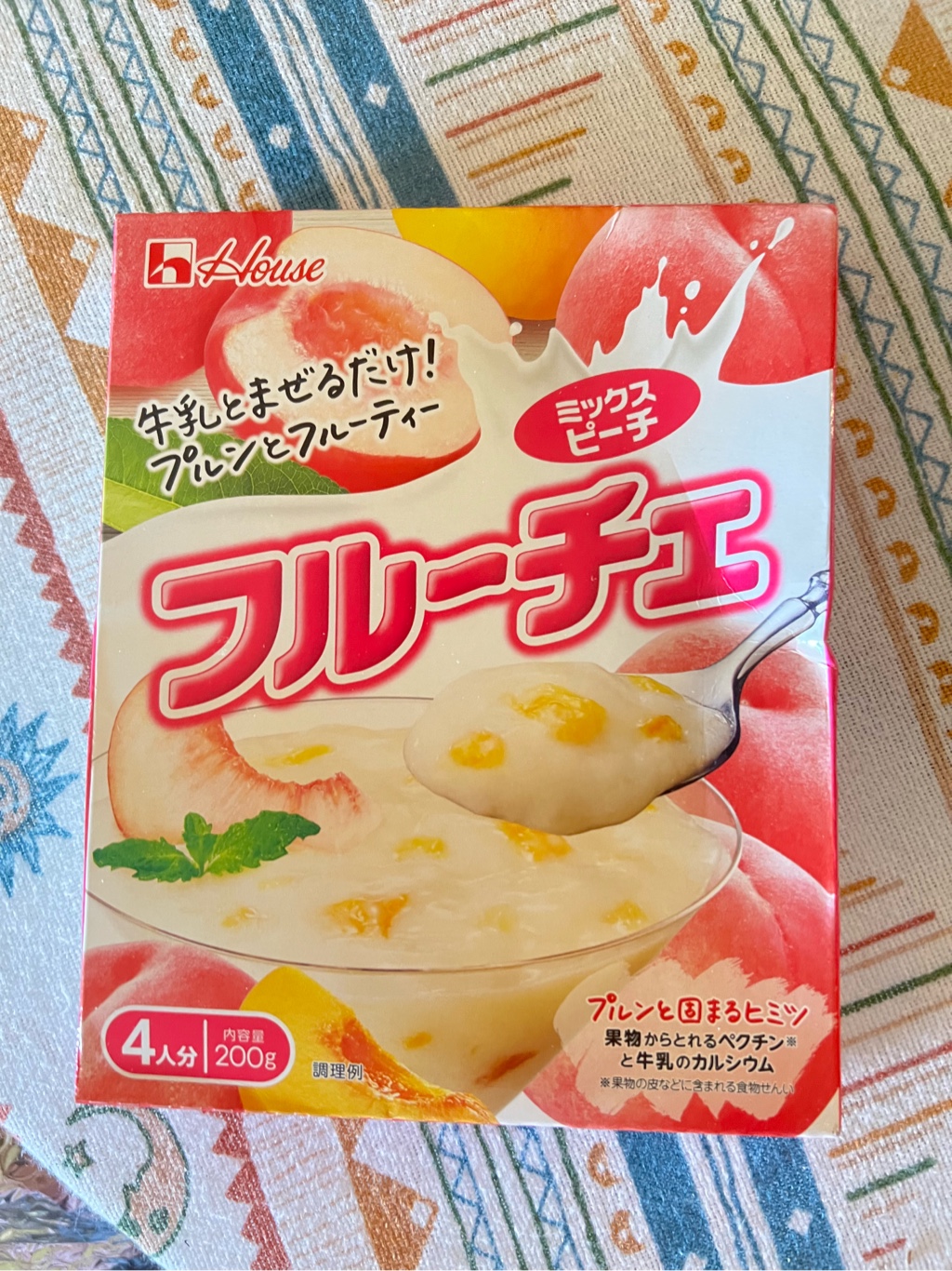 ふるーちぇ。 フルーチェ | 商品一覧 | デザート | 商品カタログトップ | ハウス食品