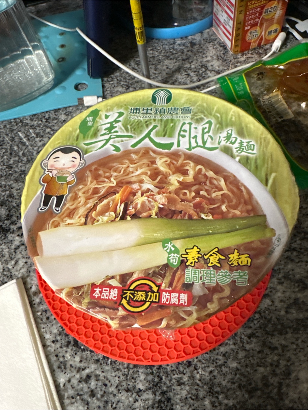 台湾【高纤健康】埔里农会美人腿素食汤面【碗装】 - Weee!