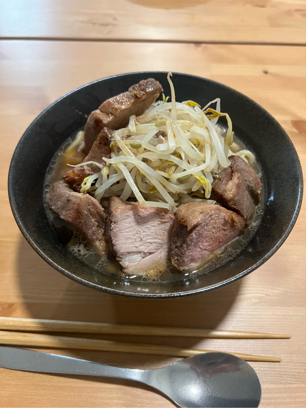 Sun Noodle 二郎系 にんにく醤油 ラーメン 258 グラム - Weee!