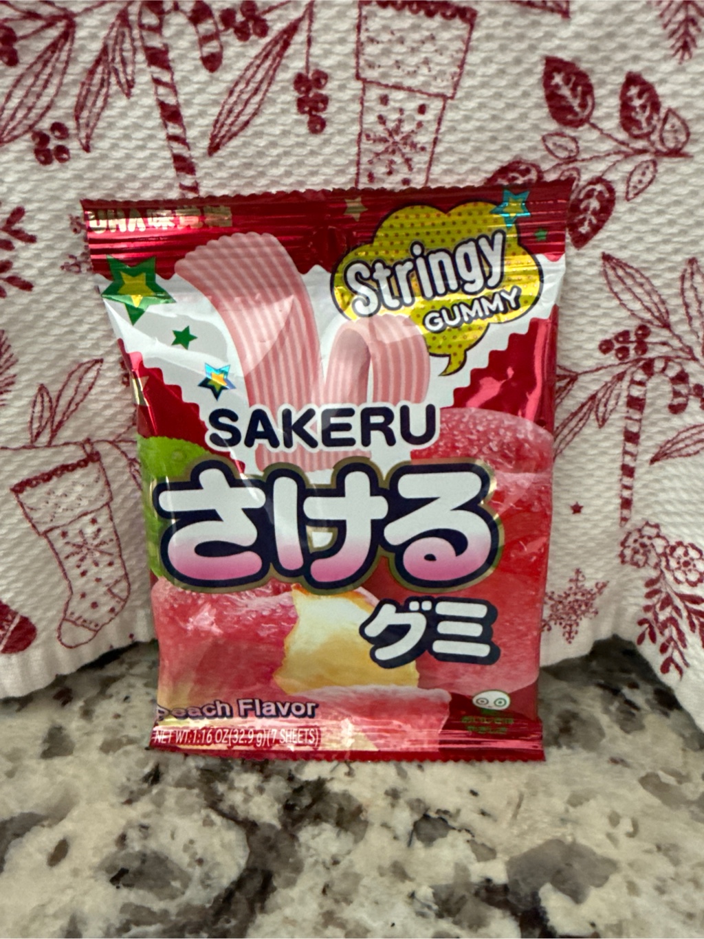 UHA さけるグミ ピーチ味 1.16 オンス - Weee!