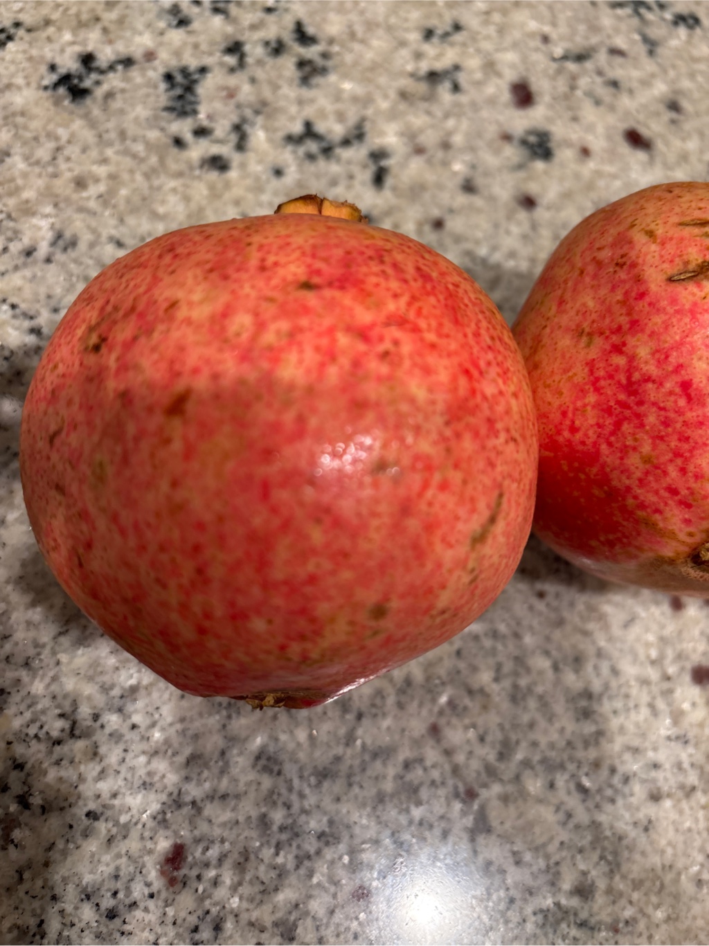 ザクロ 1個 1 カウント - Weee!