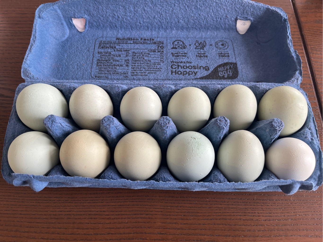 Happy Egg カラー卵 玉子 12 カウント - Weee!