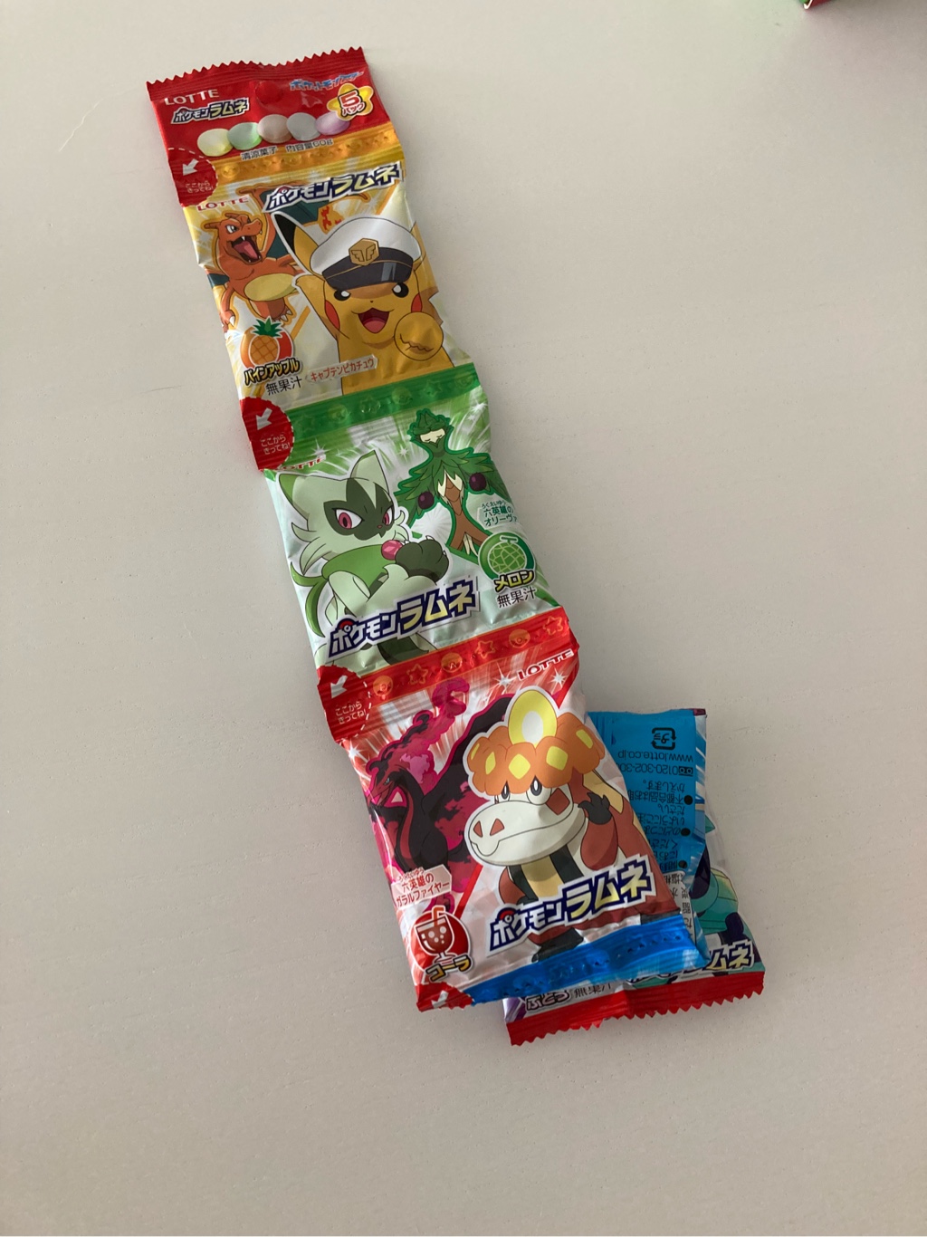 ロッテ ポケモンラムネ 5pack 68 グラム - Weee!