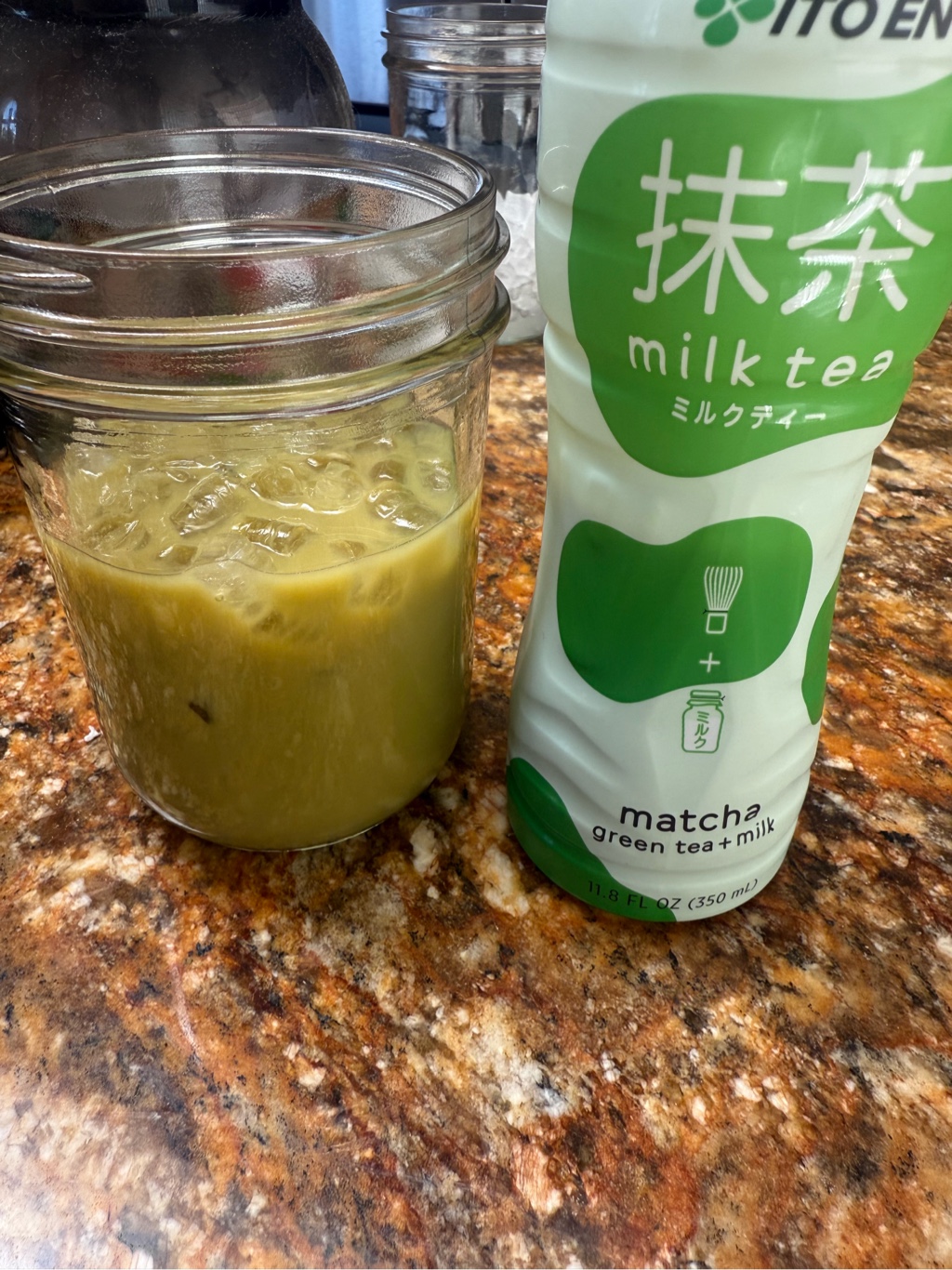伊藤園 ミルクティ 抹茶 11.8 fl.oz - Weee!
