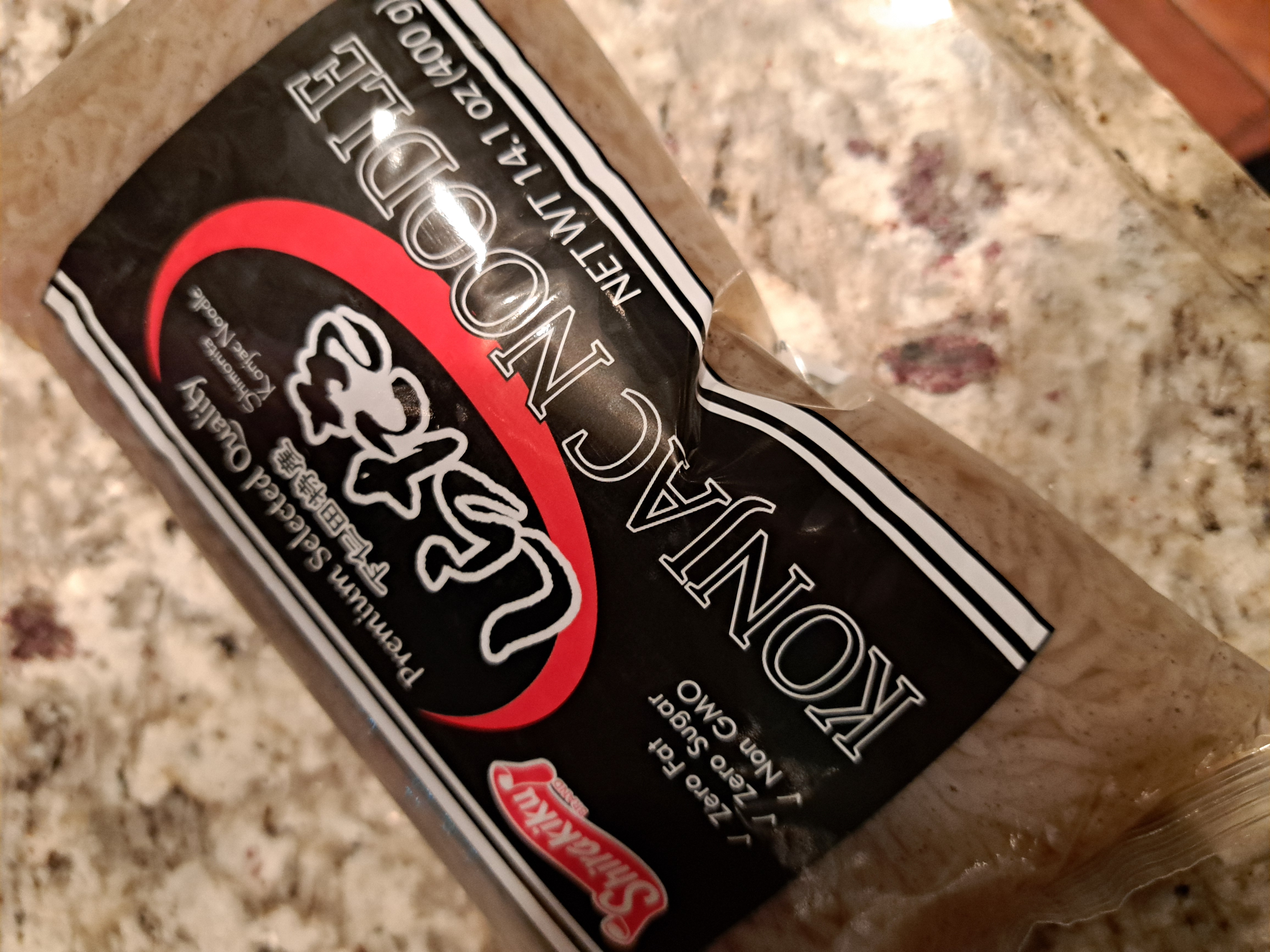 下仁田特産 しらたき 糸こんにゃく 黒 400g 14.1 オンス - Weee!