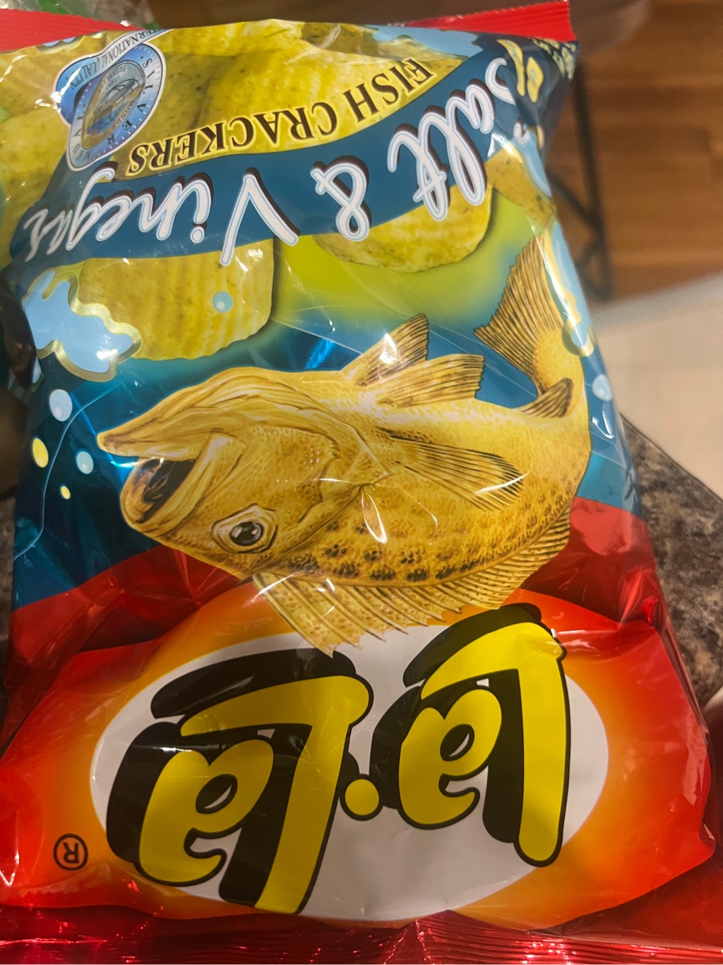 LaLa しお＆酸味フィッシュクラッカー - Weee!