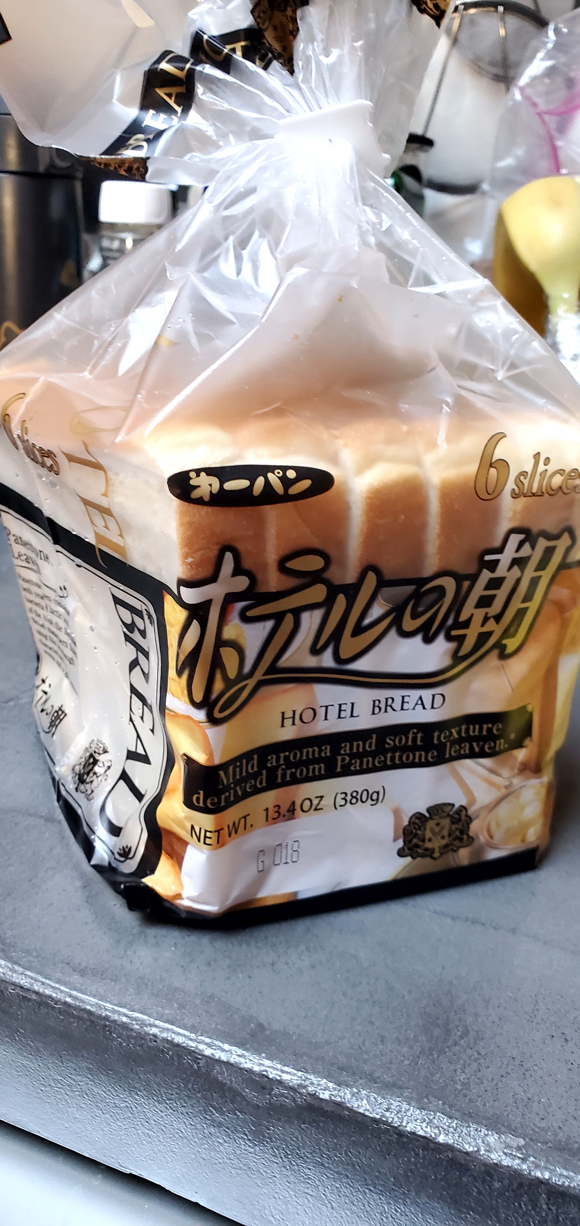 第一パン ホテルの朝 6枚切り - Weee!