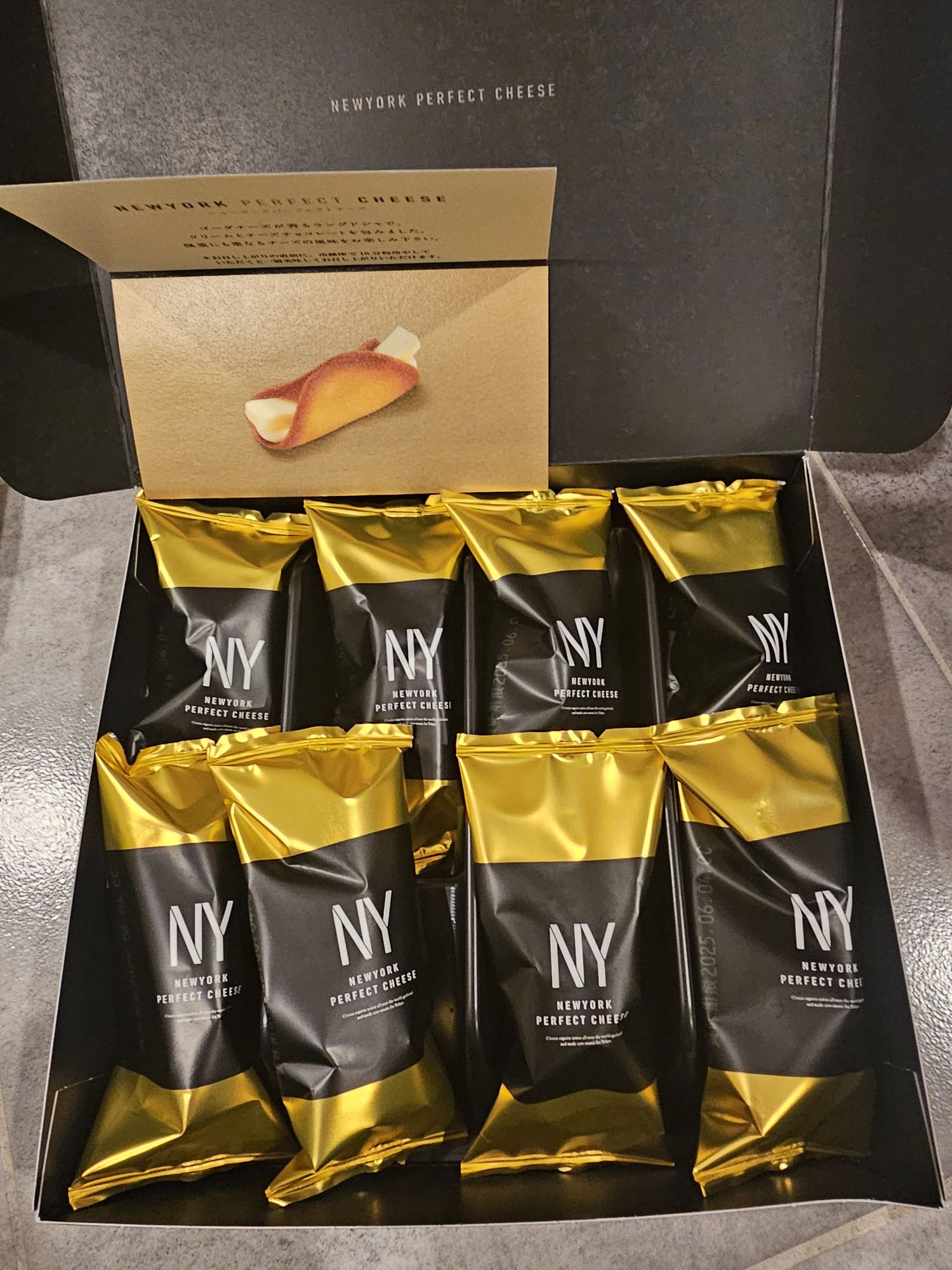 ニューヨークパーフェクトチーズ クッキー 8個入り 1 box - Weee!