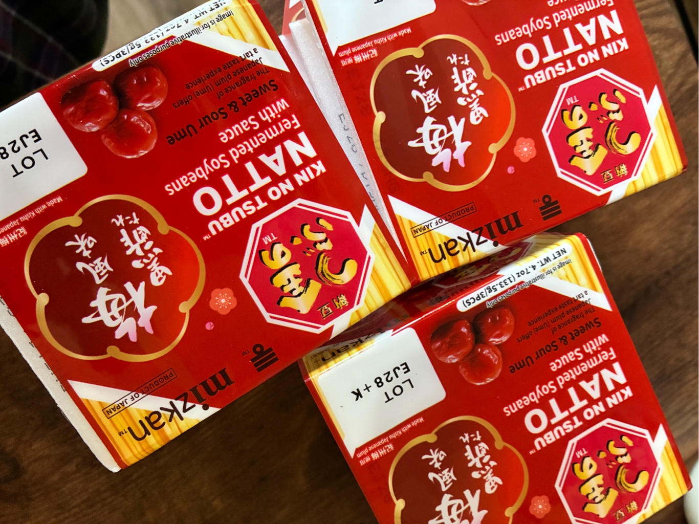 金のつぶ 梅風味 黒酢たれ 納豆 3パック 4.7 オンス - Weee!