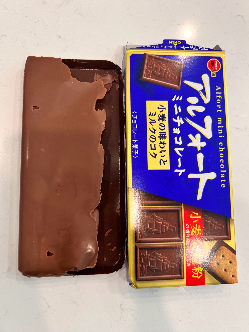 Bourbon Alfort Mini Chocolate 6 pieces 1 bunch - Weee!