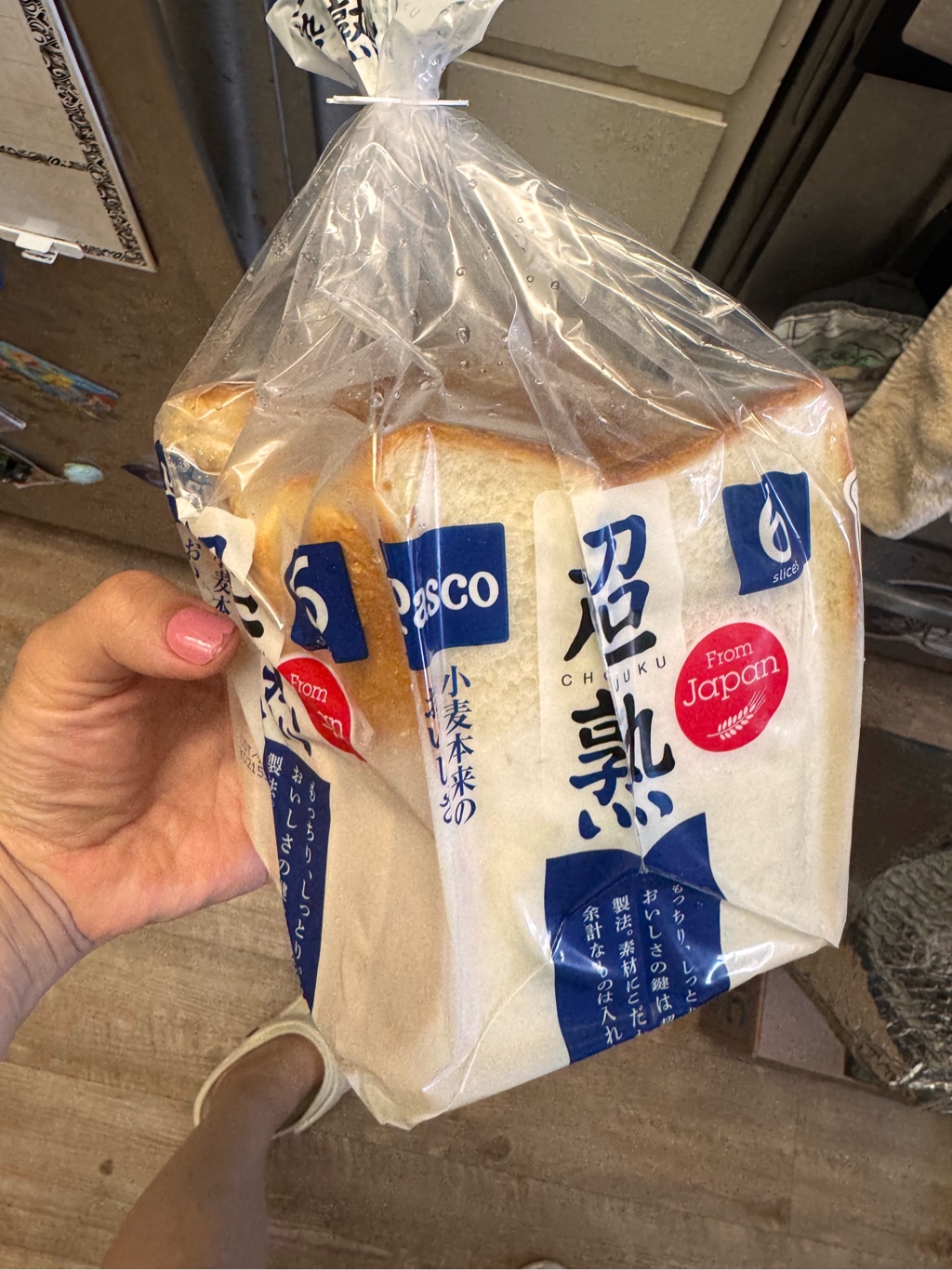 Pasco 超熟パン 6枚切り 374 グラム - Weee!