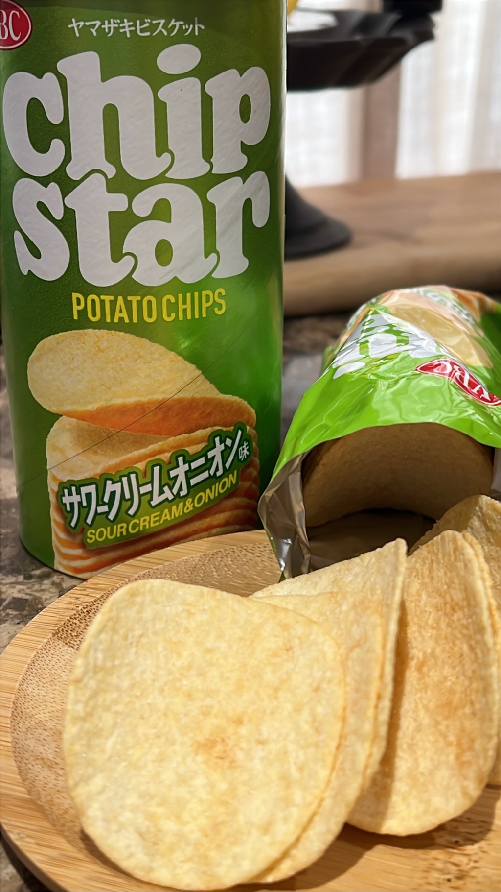 チップスター サワークリームオニオン味 45 グラム - Weee!