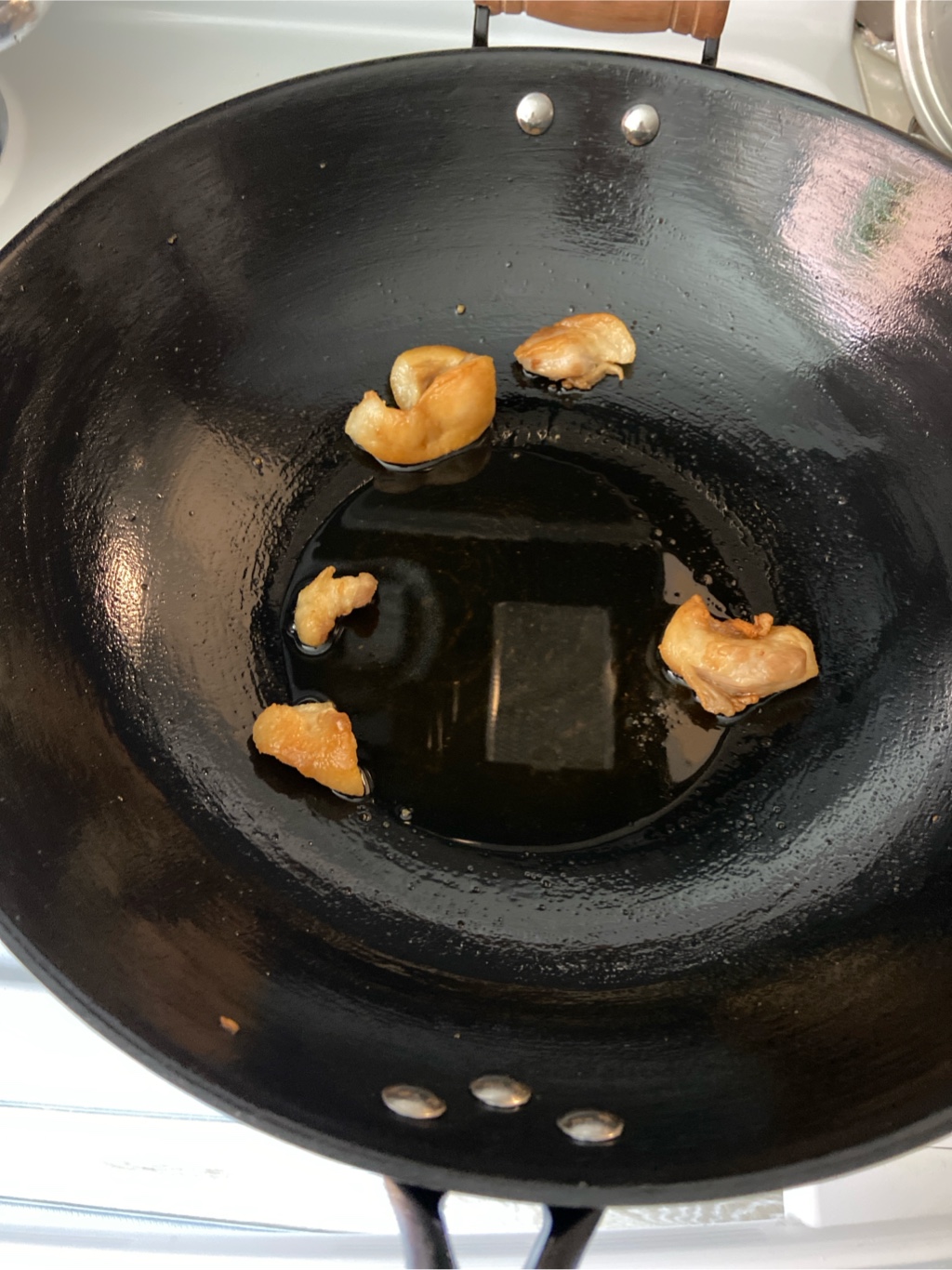 WANGYUANJI 14.17in Chinese Cast Iron Wok Craft Pan - Weee!