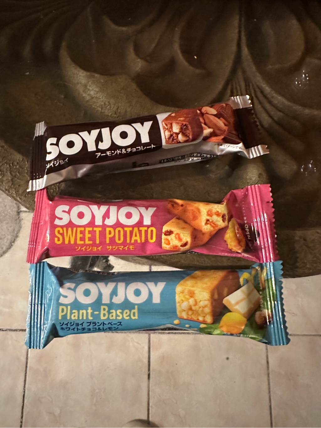 goricha様hope✖️2 luck bean soy toffee dada Amazon.co.jp: Otsuka Pharmaceutical SOYJOY Snack Bars, Fruit