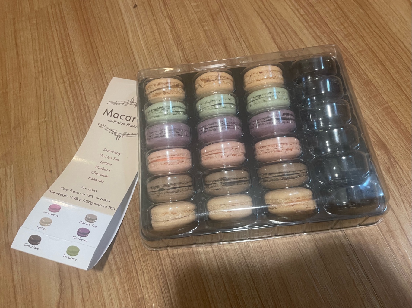 マカロン アソート（24個入り） 9.88 オンス - Weee!