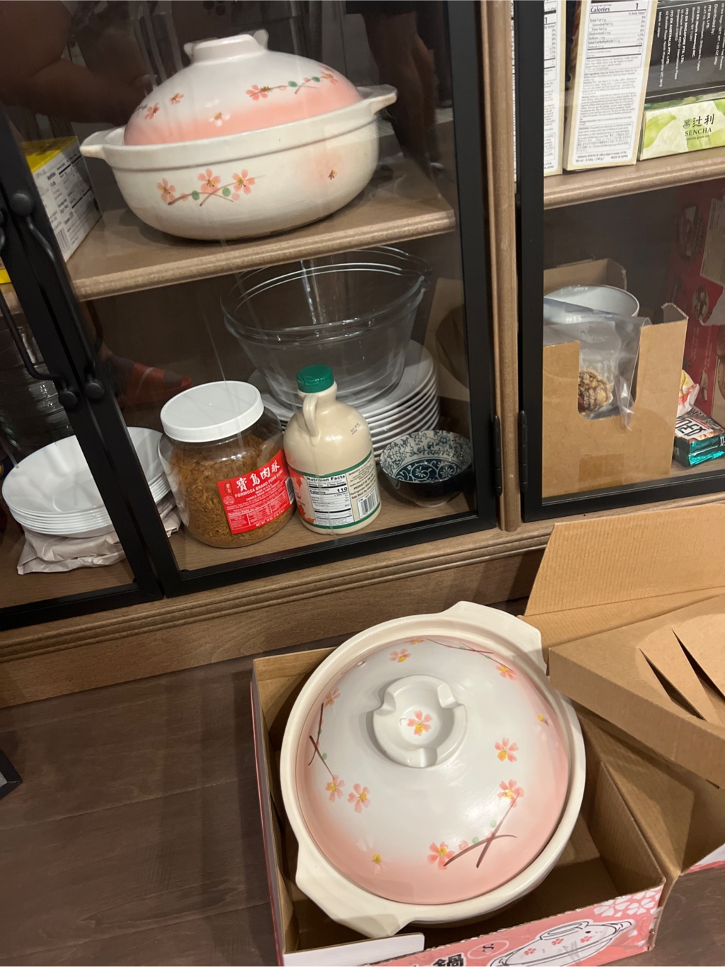 Get Pearl Japan Donabe Clay Pot Sakura Biyori Size 8 1 each