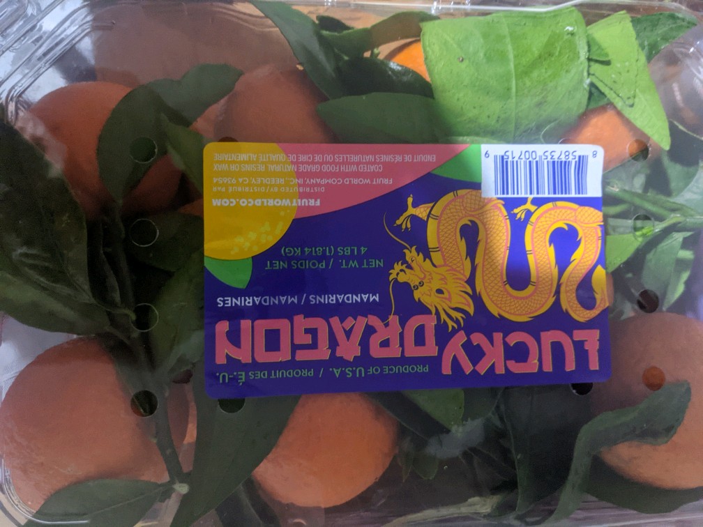 Fresh Mandarins with Leaf Box - Weee!
