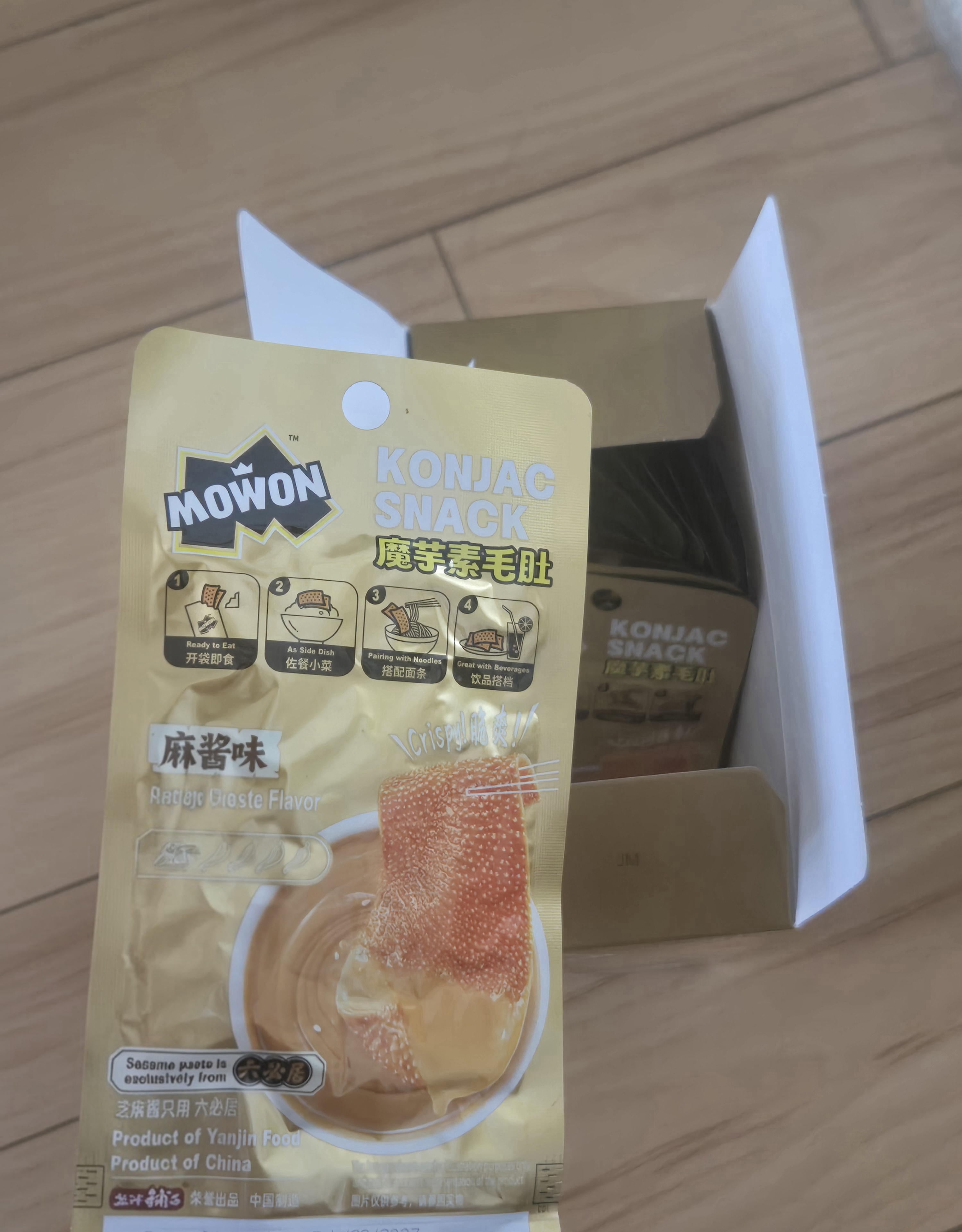もんもく MOWON KONJAC SNACKS- SESAME 360 グラム - Weee!