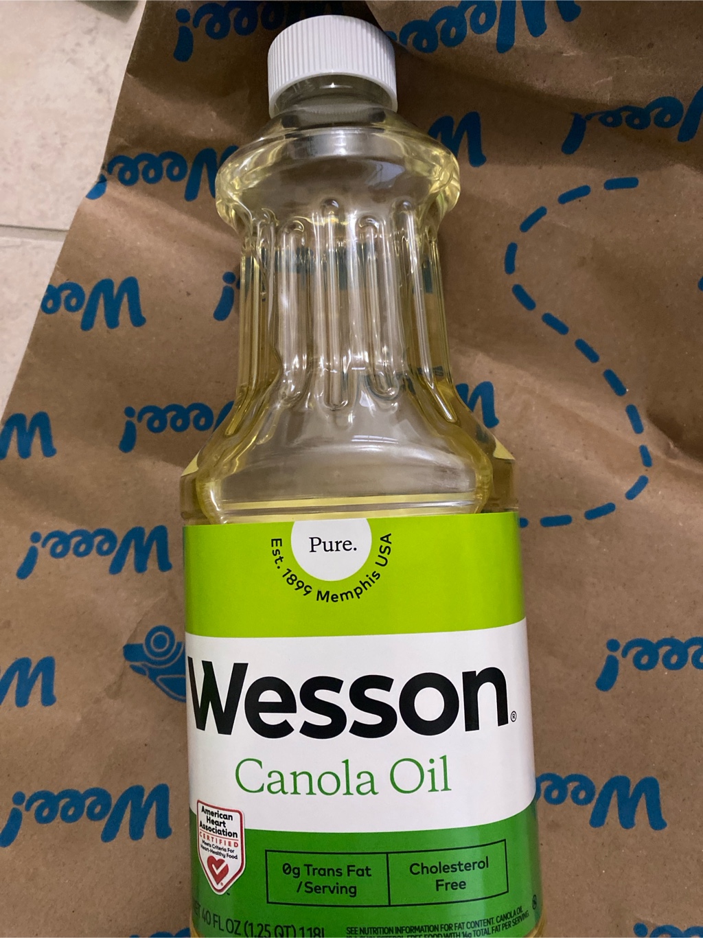 Wesson Canola Oil, image size:1024x1366