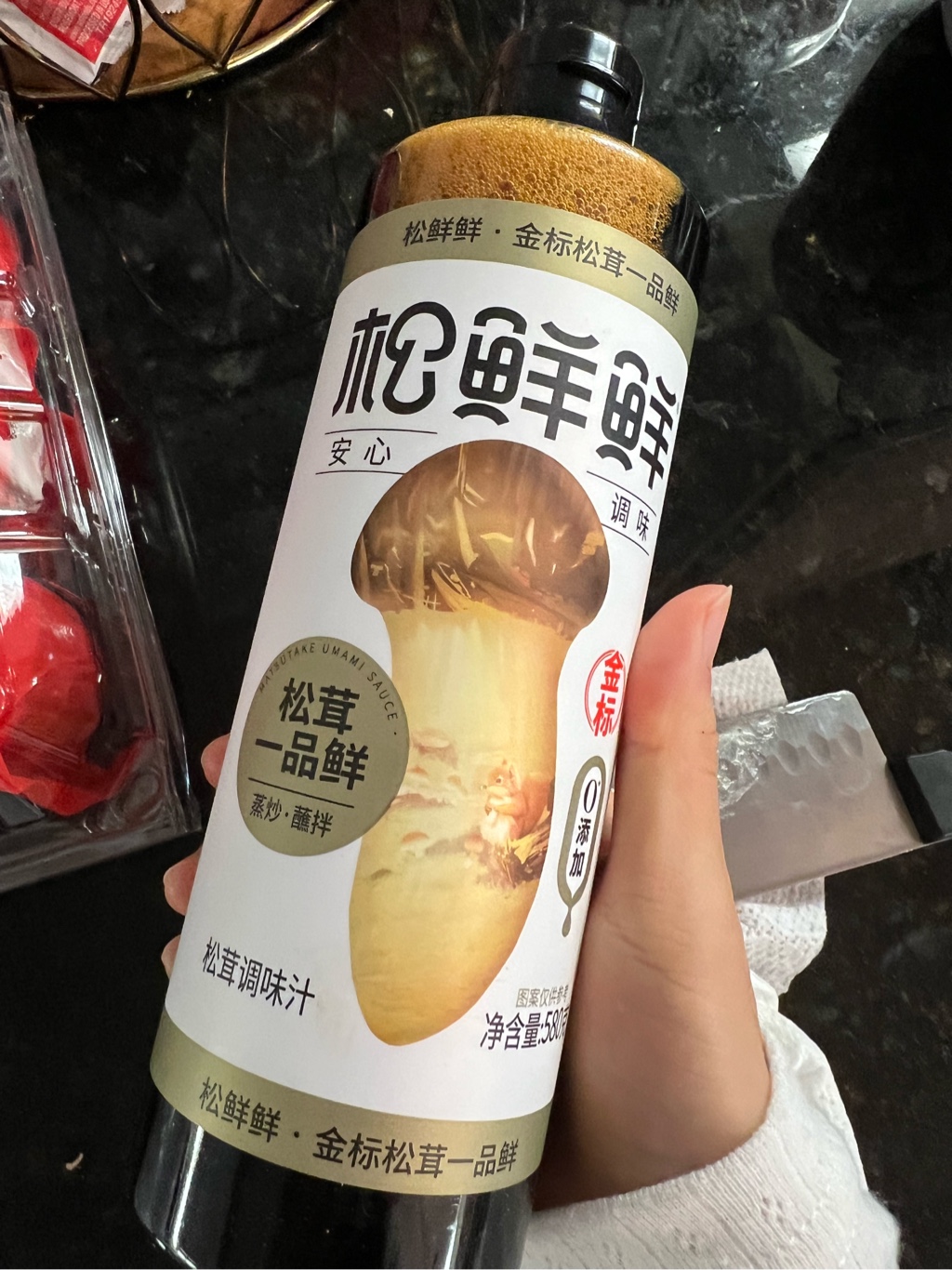 松茸　218g 松鲜鲜松茸一品鲜酱油调味汁580 克- Weee!