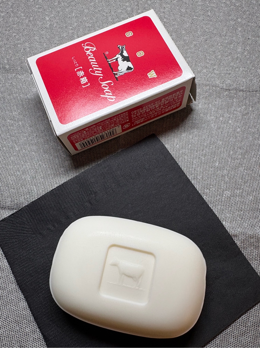 COW 牛乳石鹸共進社 カウブランド 赤箱 90g - Weee!