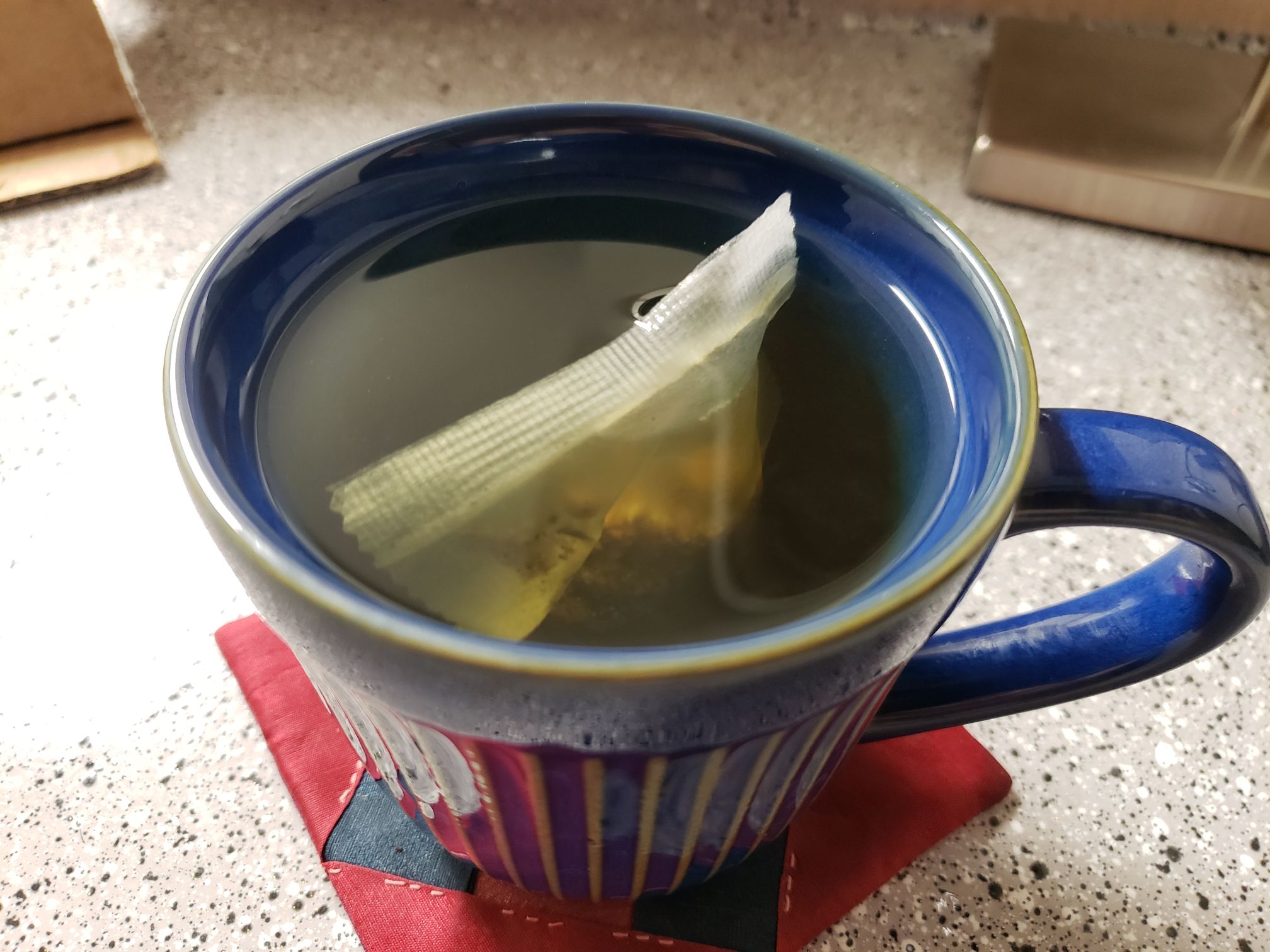 美蜂堂 赤豆ハトムギ＆オニバス入りお茶 32袋入 - Weee!